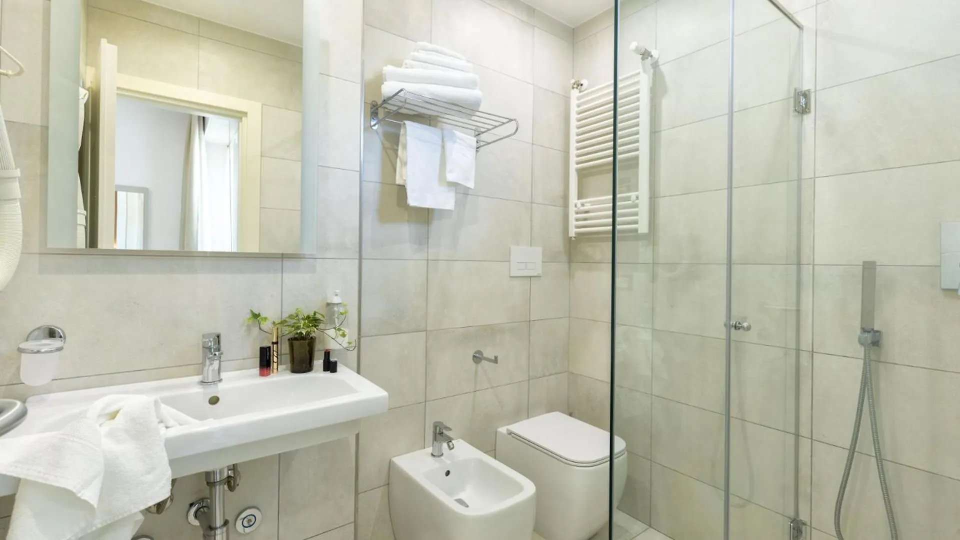 ***  Hotel Ambrosiana Misano Adriatico Italy